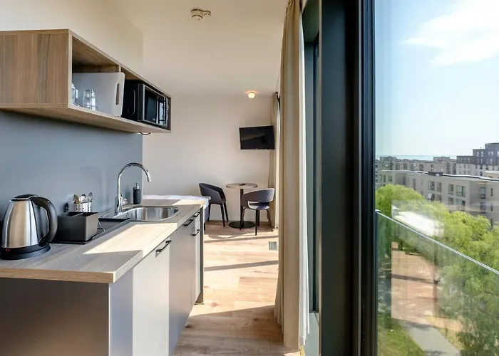 Go Hotel City Apartments